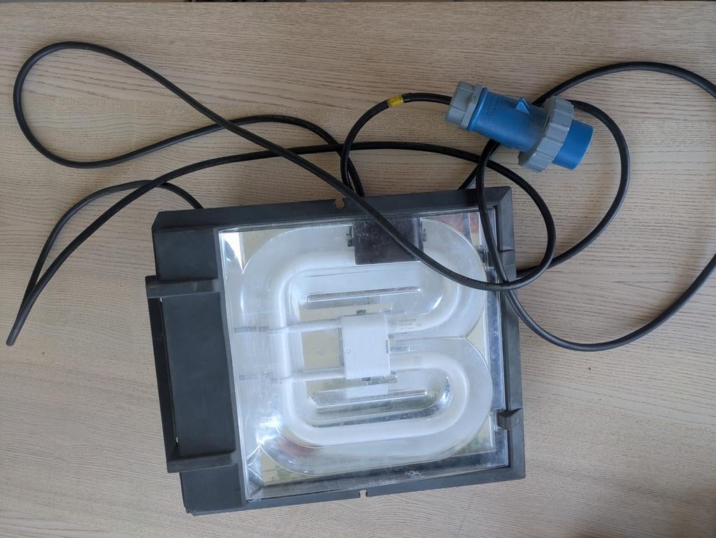 lichtarmatuur lamp te vervangen, Huis en Inrichting, Lampen | Spots, Ophalen, Halogeen, Kunststof, Gebruikt