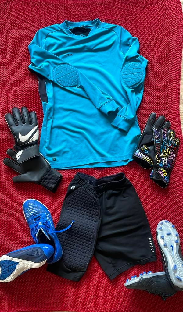 Kleding schoenen voetbalkeeper 10-15 jaar, 156-174,40, Sport en Fitness, Voetbal, Gebruikt, Ophalen of Verzenden, Trainingspak