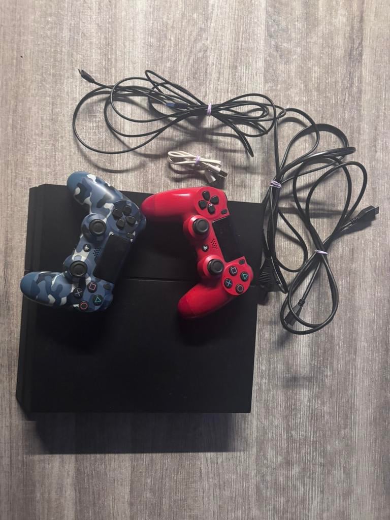Playston4 + 2 bakjes + kabels + 19 spelletjes, Games en Spelcomputers, Ophalen, Zo goed als nieuw