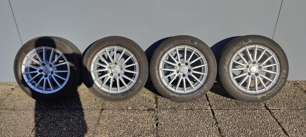 Velgen met banden, Auto-onderdelen, Banden en Velgen, Ophalen, Band(en)