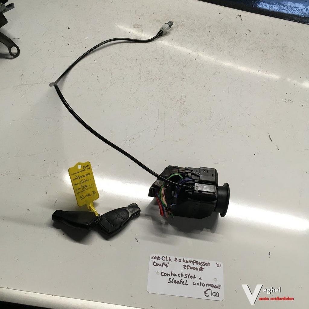 Mercedes CLK Cabrio 2.0 compressor automaat 2000 wagennr 250, Gebruikt, -, -, Ophalen of Verzenden