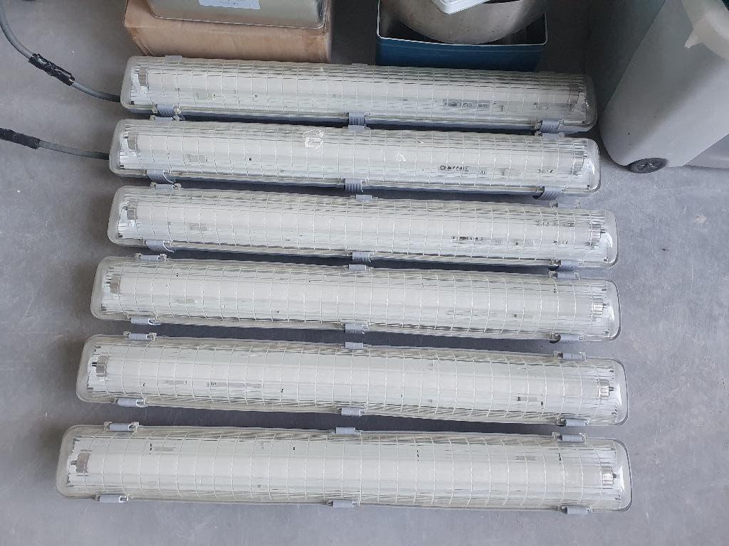 6x TL-armatuur compleet 65cm 18w waterdicht, Huis en Inrichting, Ophalen of Verzenden, Gebruikt, Kunststof