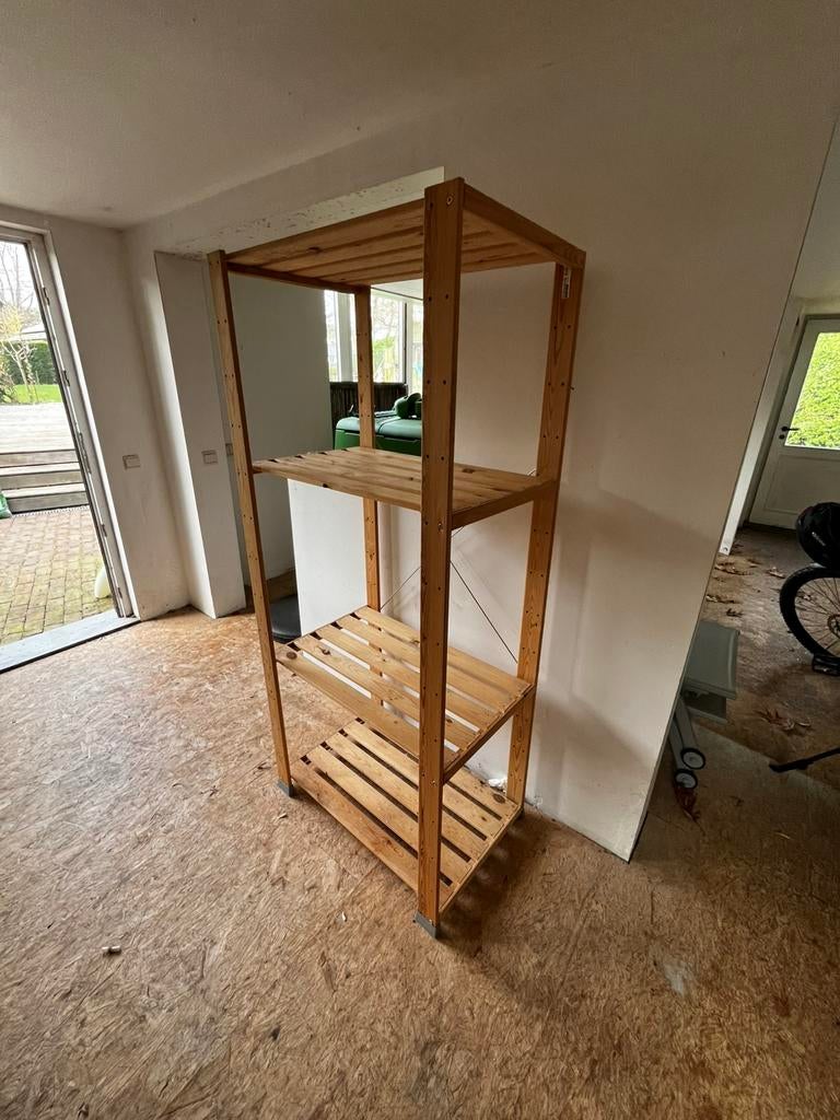 Etageres ikea en bois montée, Maison & Meubles, Enlèvement, Comme neuf