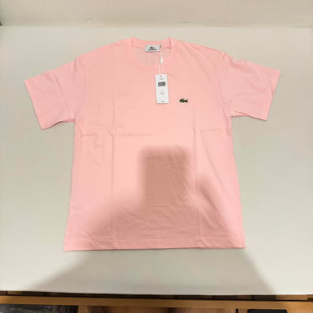 TSHIRT LACOSTE ROSE PASTEL, Enlèvement ou Envoi, Neuf, Taille 52/54 (L), Rose