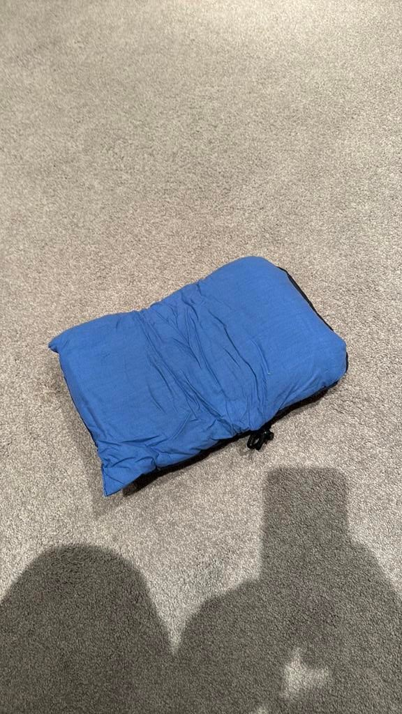 Kop kussen opvouwbare, Caravans en Kamperen, Slaapmatten, Ophalen, Zo goed als nieuw, 1-persoons