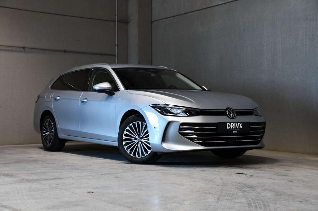 Volkswagen Passat Variant Massage - Elegance - Trekhaak - Ca, Auto's, Volkswagen, 4 cilinders, USB, Bedrijf, 5 deurs
