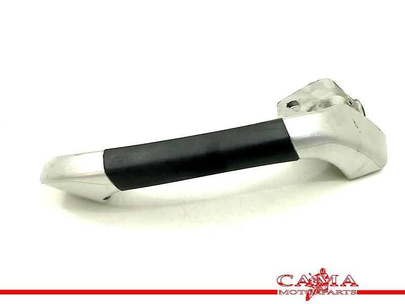 HANDGRIP LEFT Piaggio MP3 300 2010-2012 (01-2010/12-2012), Motos, Dhr. S. di Majo, Utilisé, Info@cama-motorparts.nl, P.J. Troelstraweg 8 8
3144 CX  MAASSLUIS, NL