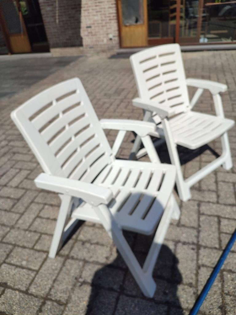 2 tuinstoelen, Ophalen, Gebruikt