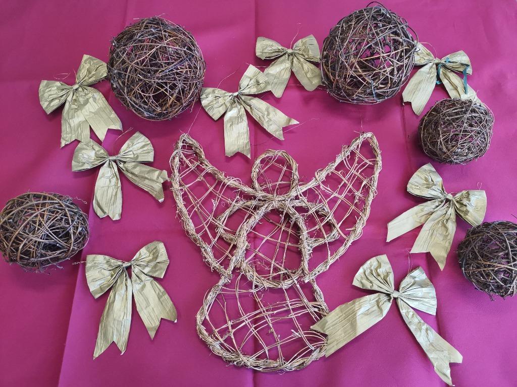 Kerstversiering naturel/goud, Ophalen