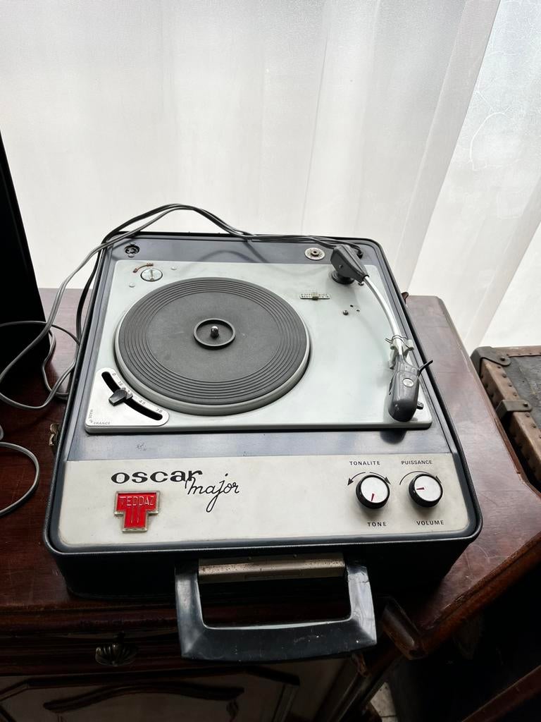 Tourne-disque vintage Terpaz., TV, Hi-fi & Vidéo, Tourne-disques, Enlèvement, Utilisé, Tourne-disque
