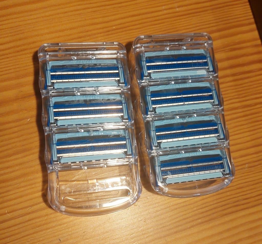 7 Gilette Skinguard mesjes, Ophalen of Verzenden, Nieuw, Verzorging