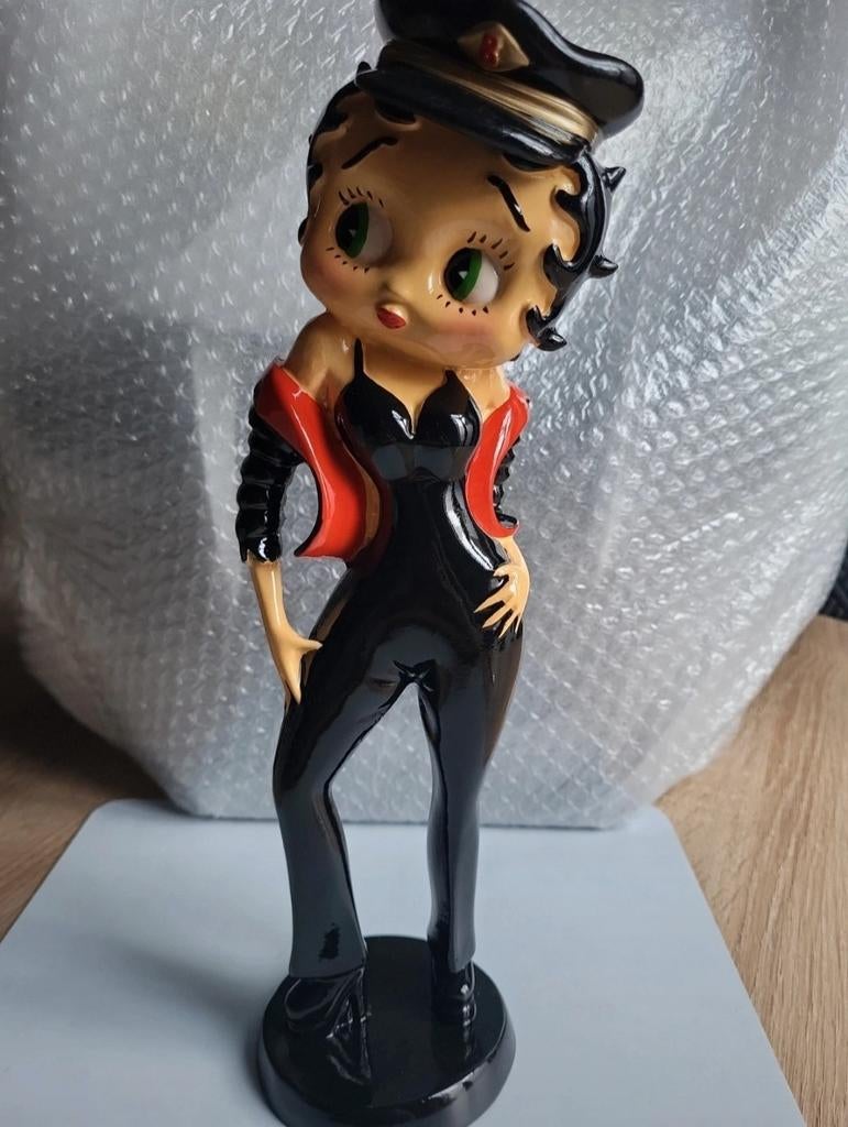 Betty boop biker resine 32cm, Enlèvement ou Envoi, Betty Boop, Comme neuf