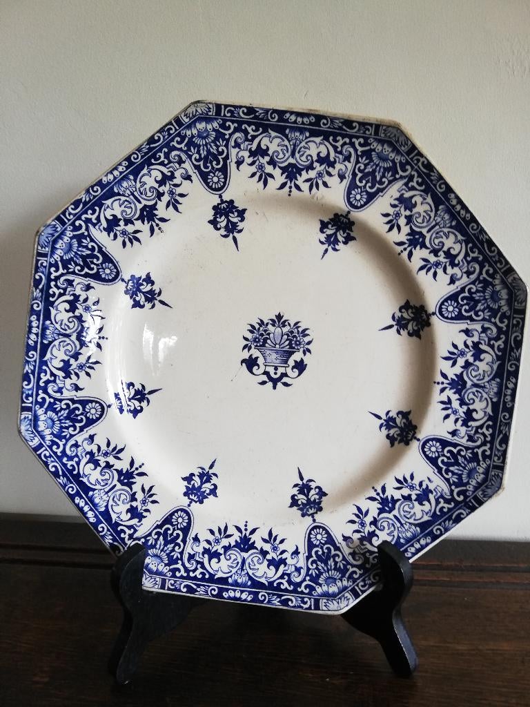 Annonce de Vente : Plat / Assiette  Vieux Rouen (Longchamp), Enlèvement ou Envoi