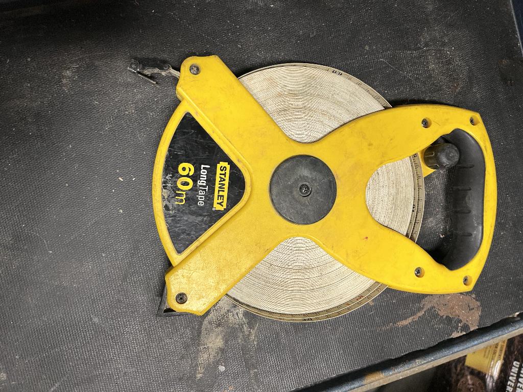 Stanley meter 60m, Enlèvement, Utilisé