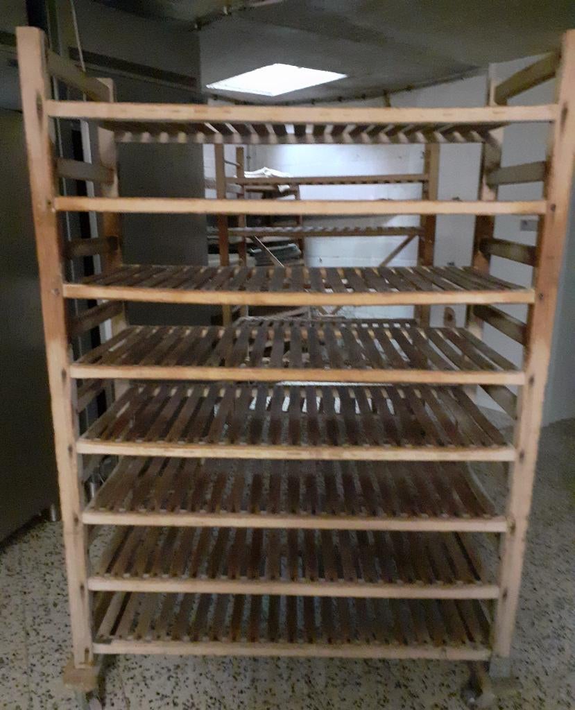 URGENT GRAND RAYONNAGE CHARIOT SUR ROUES HETRE, Antiquités & Art, Enlèvement