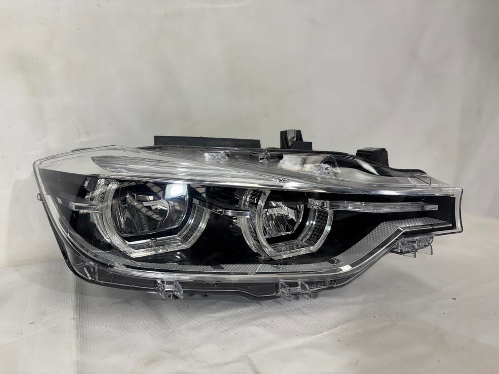 Phare Droit LED BMW F30 F31 LCI avec module 7453482, Enlèvement, Utilisé, BMW