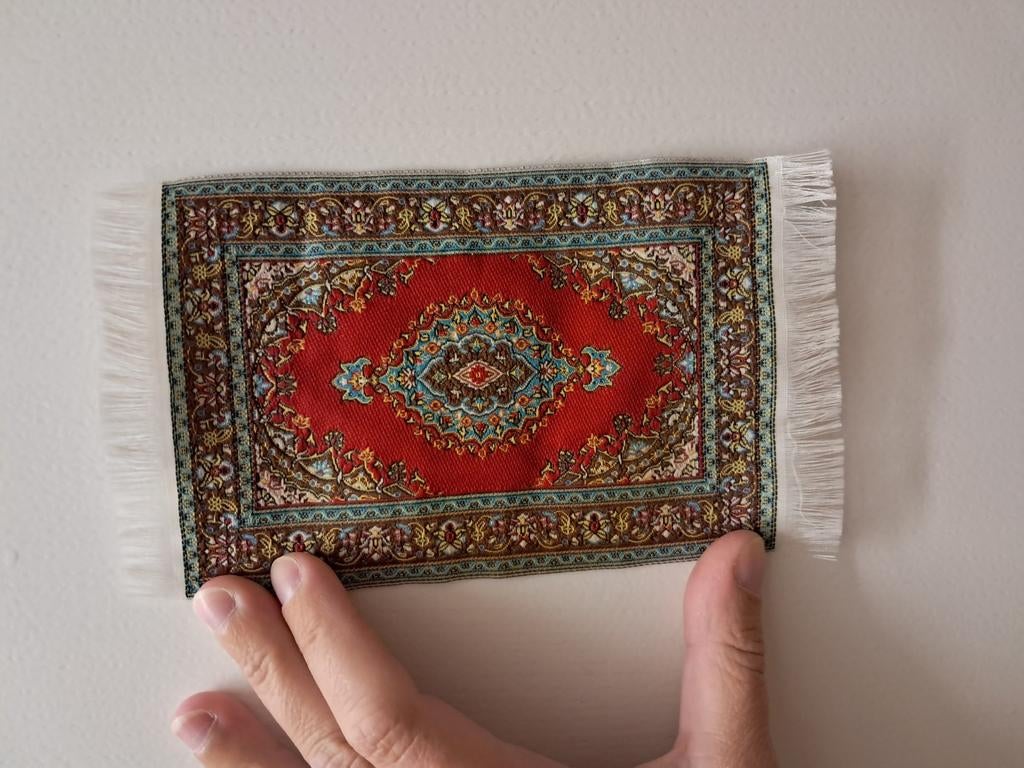 Mini tapis persan fait main en soie (motif Qom), Antiquités & Art, Tapis & Textile, Enlèvement ou Envoi