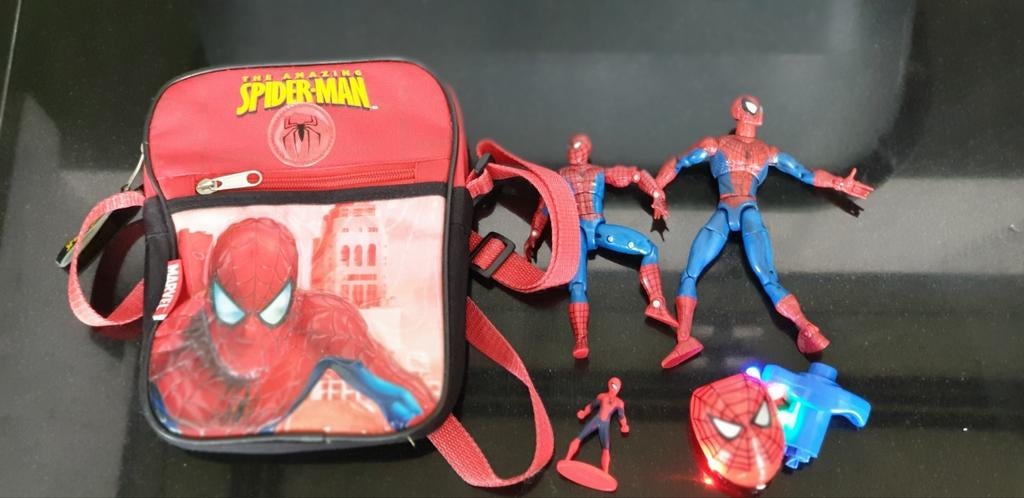 Objets Spiderman, sac, cadre, figurines, Enlèvement, Comme neuf