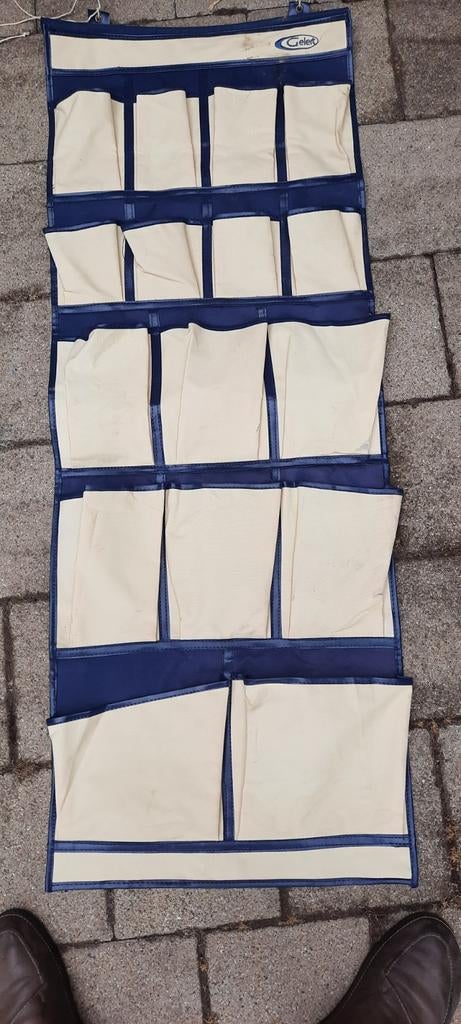 Opbergen van spullen camping, Ophalen, Zo goed als nieuw