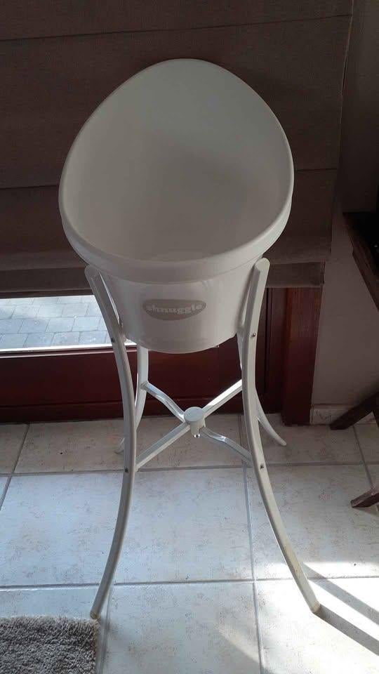 kinderbad shnuggle op staander, Kinderen en Baby's, Badjes en Verzorging, Ophalen, Gebruikt, Badje, Overige merken