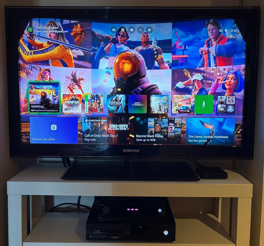 Xbox One - Kinect - Controller - Games, Games en Spelcomputers, Ophalen, Xbox One, Met 1 controller, 500 GB