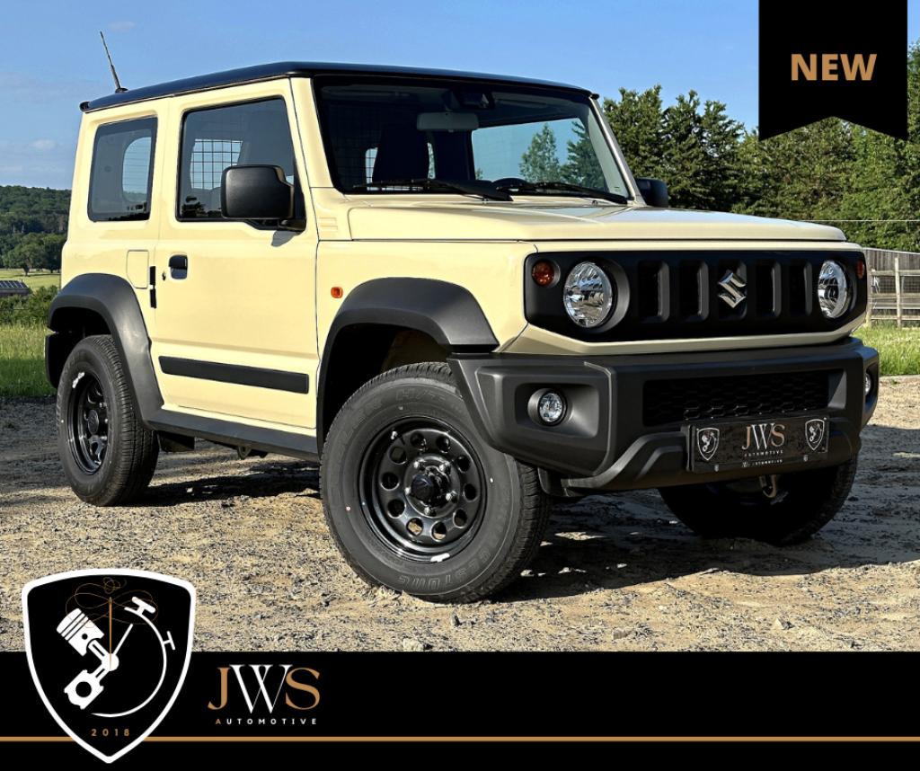 Suzuki Jimny ConfortFlex All Grip 2pl** 7000 km - CarPlay**, Auto's, 75 kW, 4 cilinders, 1165 kg, Beige
