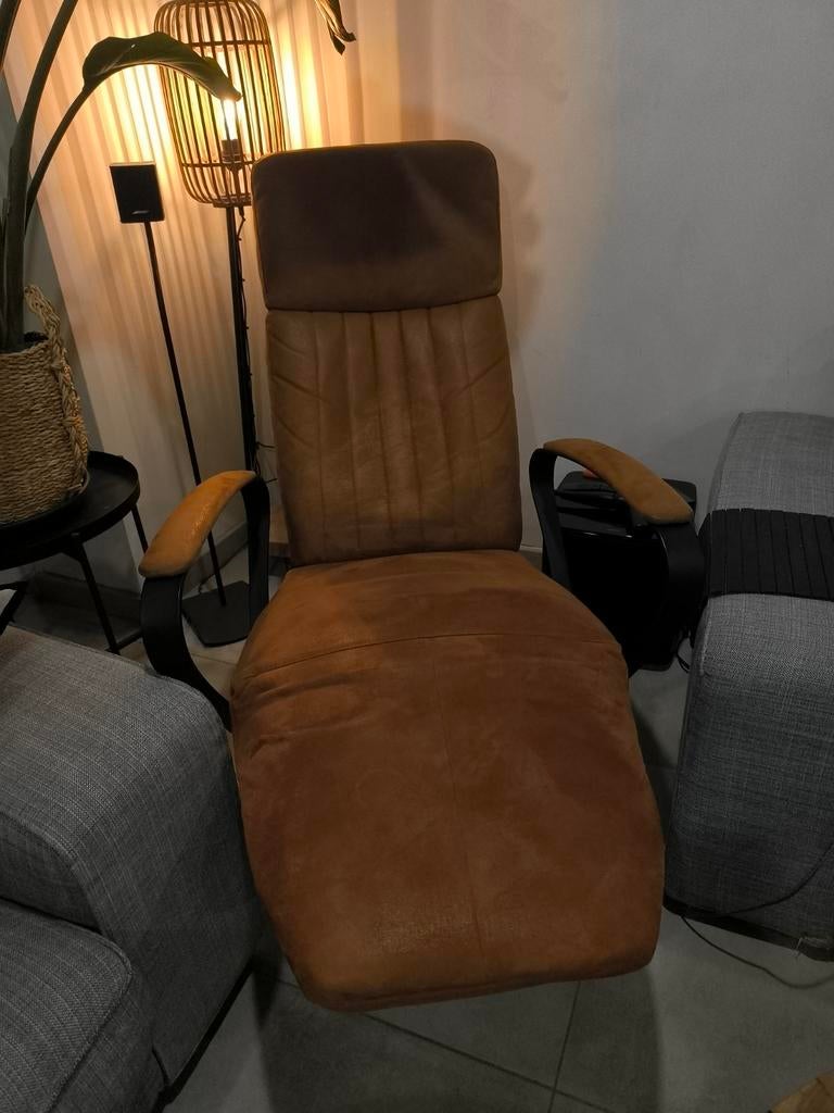 Elektrisch relax fauteuil industriële look microleder Cognac, Huis en Inrichting, Fauteuils, Ophalen, Zo goed als nieuw