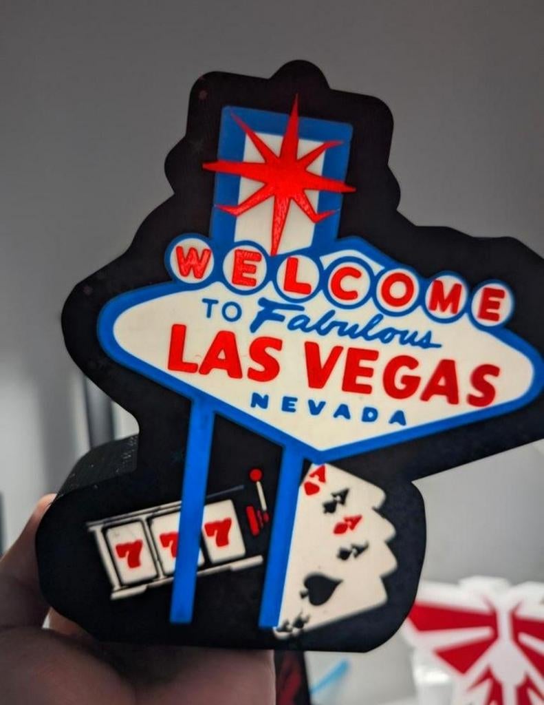 Belle lampe de poker de Las Vegas. Maintenant 29,95€, Collections, Enlèvement ou Envoi
