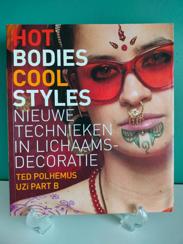 Hot bodies, cool styles, Ophalen of Verzenden, Zo goed als nieuw, Diverse auteurs
