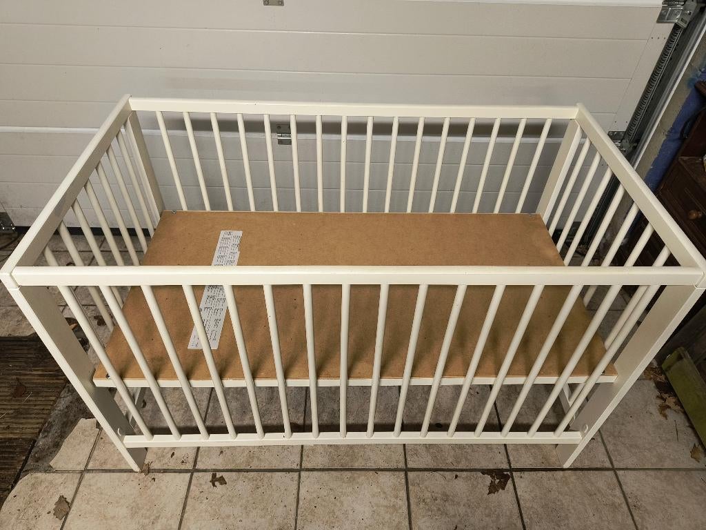 Ikea kinderbed-Ledikant met matras., Matelas, Moins de 70 cm, Comme neuf, Enlèvement