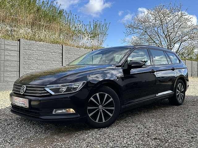 Volkswagen Passat Variant SW 1.6 CR TDi BLUE, https://public.car-pass.be/vhr/9fc31f92-9358-40ff-b336-87c1029fa2d6, Achat, 96 g/km