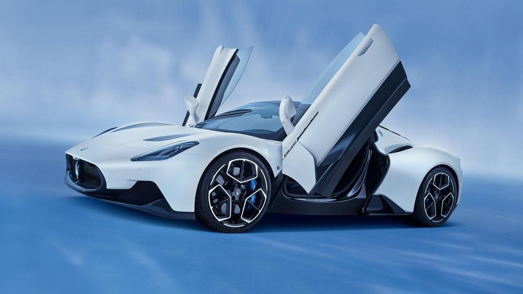 DEMO 20’’ MASERATI MC 20 VELGEN ZOMERBANDEN ORIG SET UNIEK, Gebruikt, -, -, Banden en Velgen