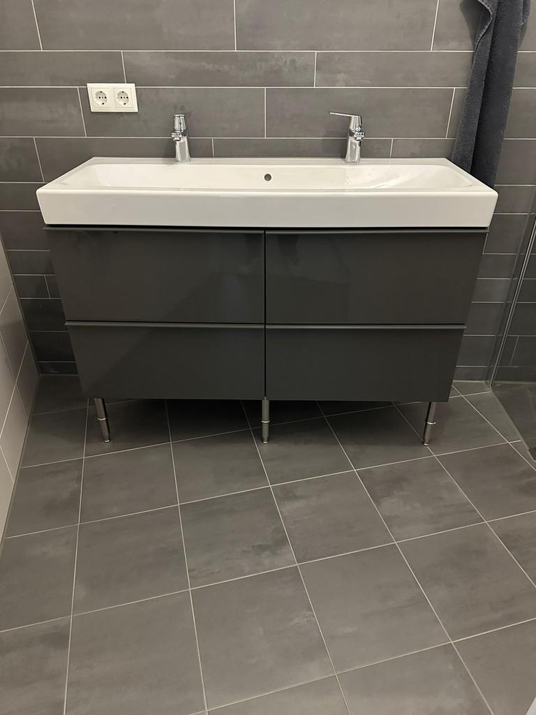 Badkamermeubel. Geen lavabo erbij., Ophalen, Zo goed als nieuw