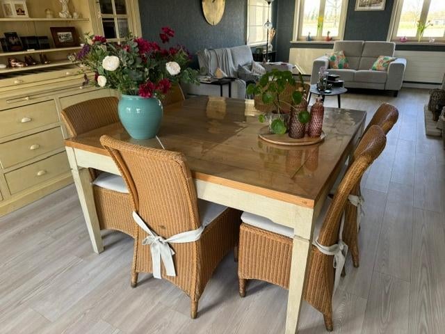 Tafel en stoelen, Huis en Inrichting, Ophalen, Zo goed als nieuw, Vijf personen of meer, 100 tot 150 cm