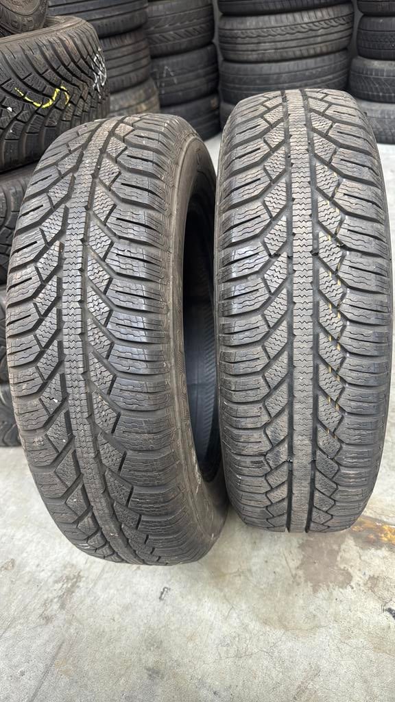 1657014 165/70/14 165/70R14 marque d'hiver Semperit, Enlèvement
