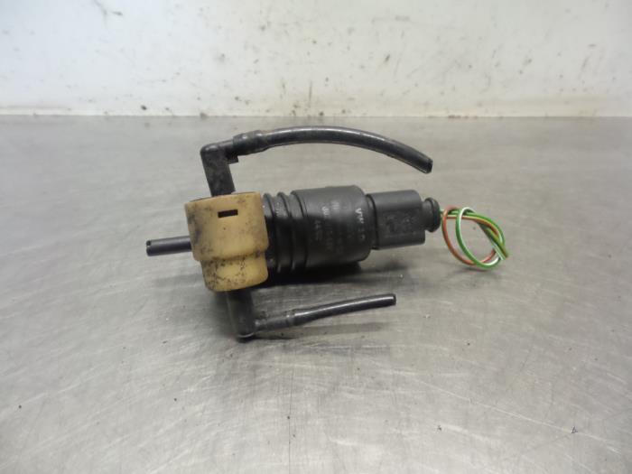 Pompe lave-glace avant d'un Skoda Fabia (Fabia 00-), Autos : Pièces & Accessoires, Vitres & Accessoires, Skoda, Utilisé, 3 mois de garantie