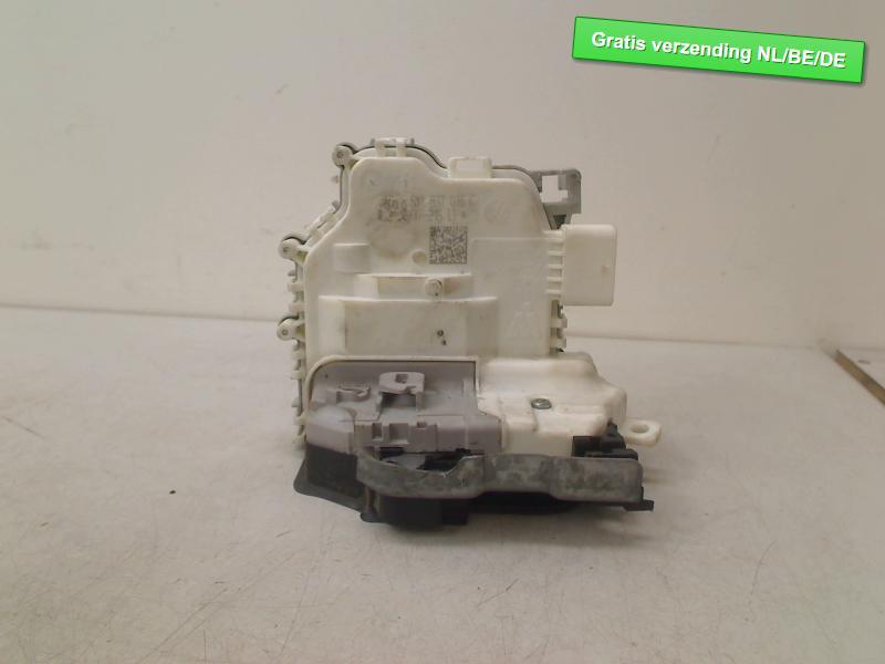 SERRURE DE PORTE AVANT DROITE Audi A1 Sportback (8XA / 8XF), Autos : Pièces & Accessoires, Dhr. R. de Gouw, Audi, Utilisé, Droite