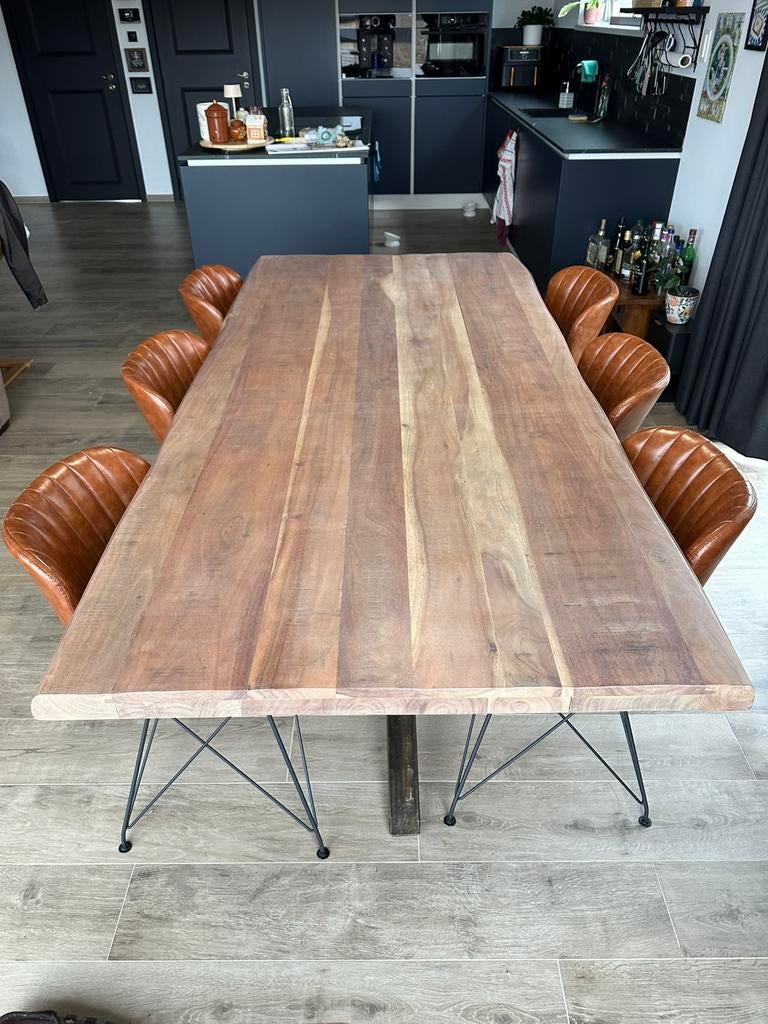 Boomstamtafel acacia, Huis en Inrichting, Ophalen, Zo goed als nieuw