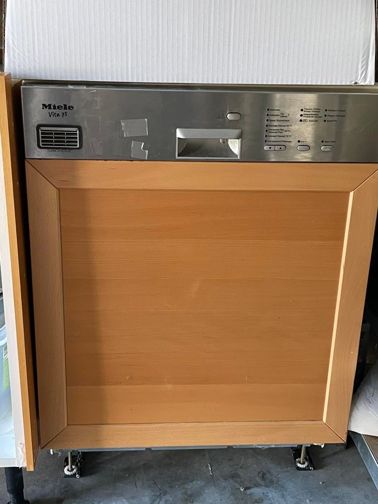 Lave vaiselle Miele intégrable  G693 SCI PLUS 4 Vita 75, Electroménager, Lave-vaisselle, Comme neuf, Enlèvement