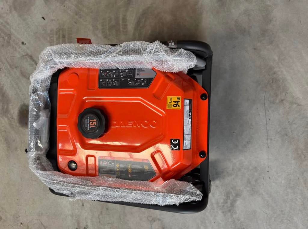 Brandstofgenerator (nieuw) Model: GDAX4050, Audio, Tv en Foto, Fotografie | Onderwatercamera's, Zo goed als nieuw, Ophalen of Verzenden