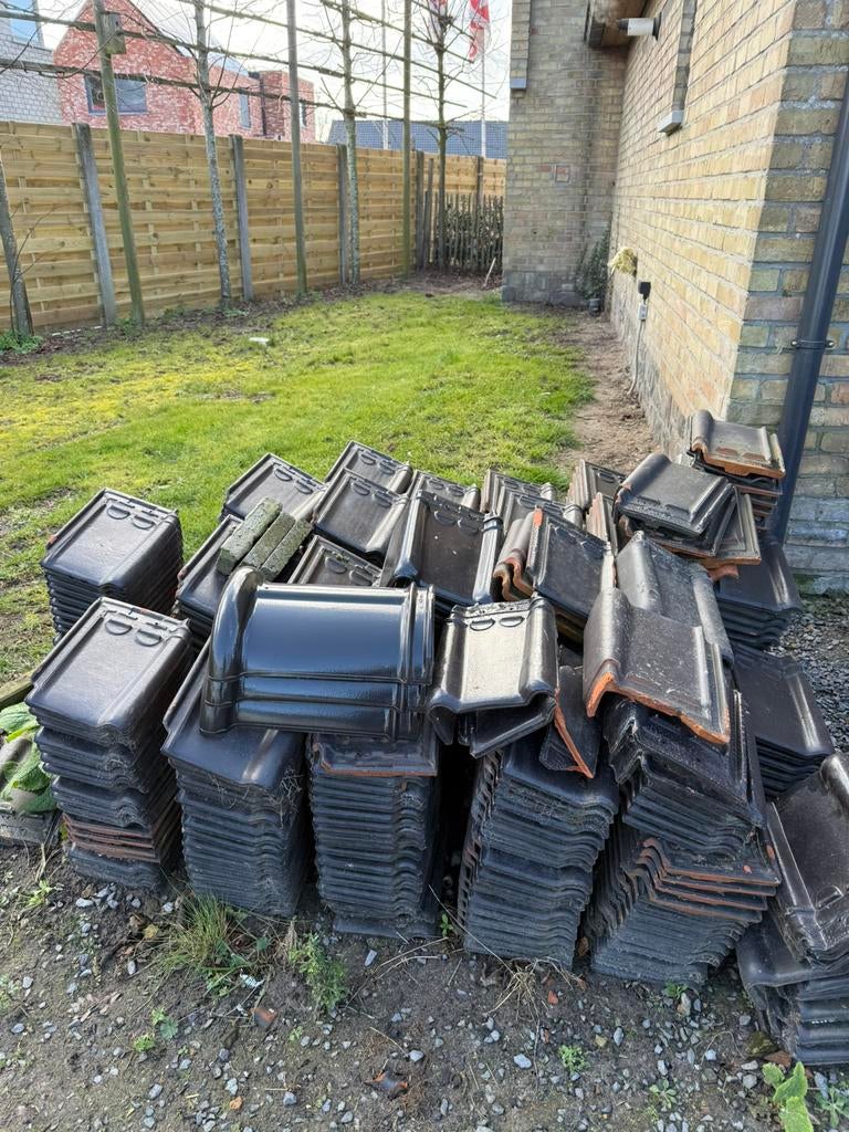 Pottelberg dakpannen antraciet, Doe-het-zelf en Bouw, Dakpannen en Dakbedekking, Ophalen, Zo goed als nieuw, Dakpannen