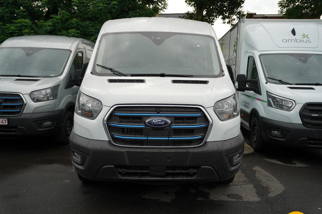 Ford E-Transit 2T 350 L3H2 Trend BEV Ford E-Transit 350L Tre, Automaat, Gebruikt, 135 kW, 260 km