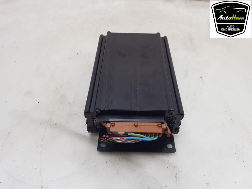 AUDIO VERSTERKER Audi TT Roadster (8N9) (|8N7035223|), Gebruikt, Audi