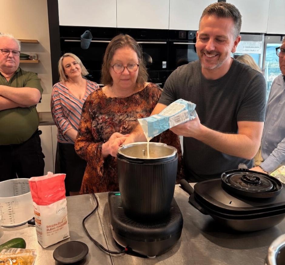 Overweeg jij een Thermomix? Boek een gratis demo, 2 à 3 litres, Enlèvement, Neuf, 3 vitesses ou plus