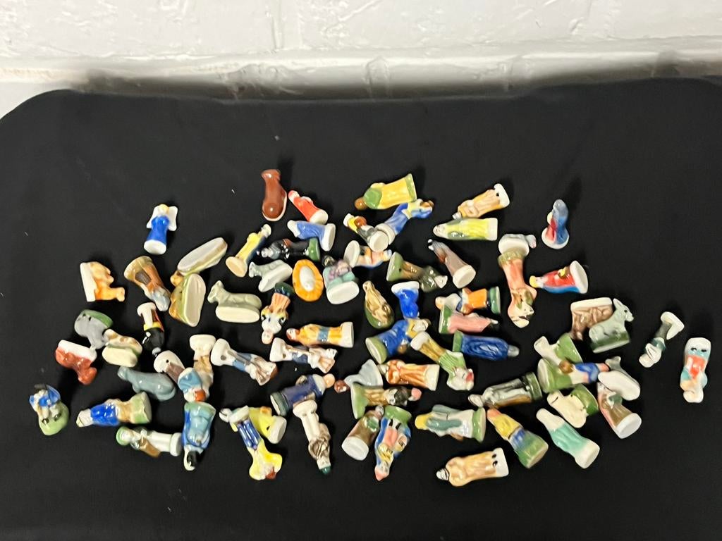 Lot de 80 fèves, Enlèvement ou Envoi, Comme neuf