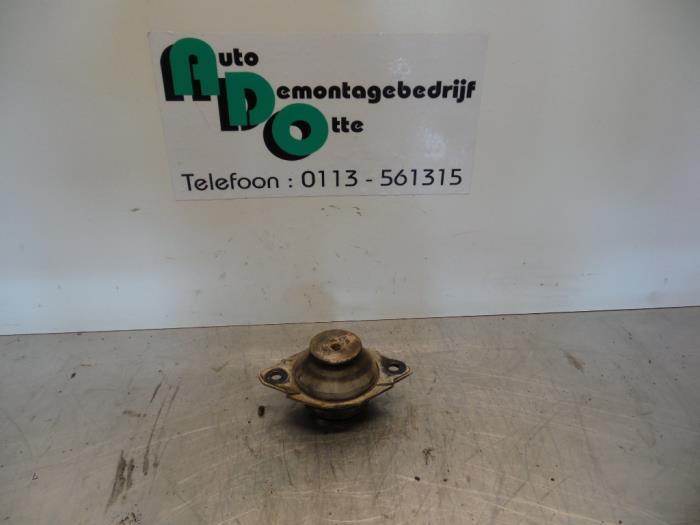Support moteur d'un Seat Inca, -, 3 mois de garantie, Utilisé, -