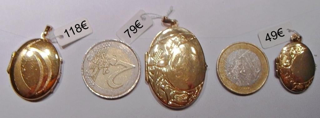 Pendentif "cassolette" porte-photo ovale plaqué or NEUF, Neuf, Enlèvement ou Envoi, Autres matériaux, Autres représentations