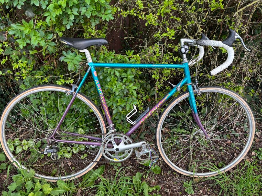 Vélo de route Arezzo Shimano Exage 300 taille 54, Vélos & Vélomoteurs, Vélos | Vélos de course, Enlèvement, Comme neuf