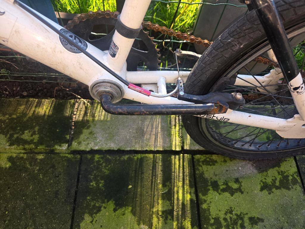 Velo, Enlèvement, Utilisé