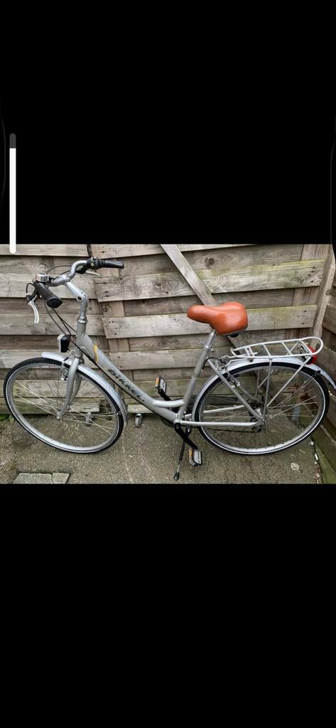 Vélo pour femme ou vélo pour mamie, Vélos & Vélomoteurs, Vélos | Hommes | Vélos pour homme, Enlèvement, Comme neuf, Vitesses